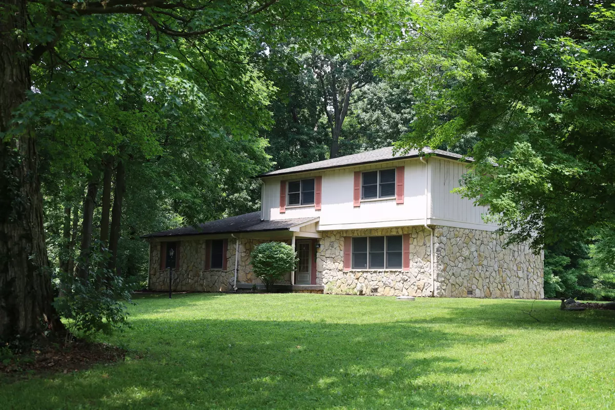 Indianapolis, IN 46237,4002 Shelbyville RD