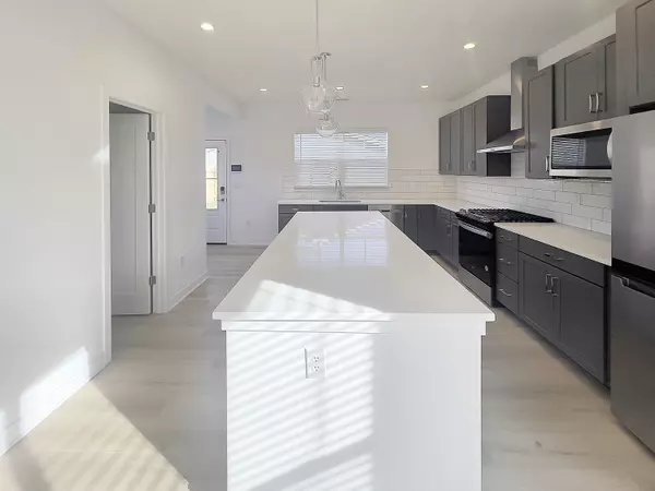 Indianapolis, IN 46202,1861 Montcalm ST