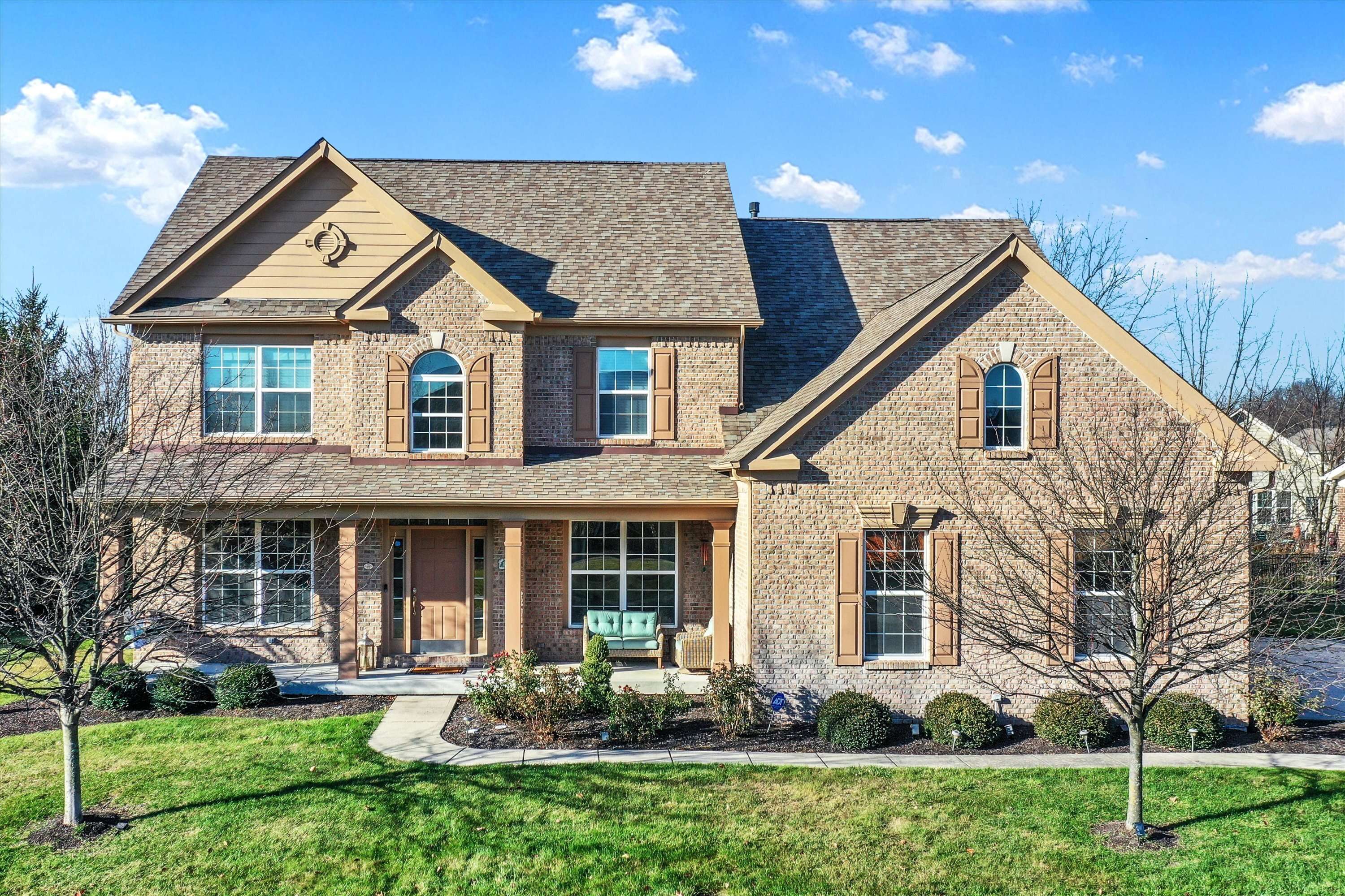 13410 Bellshire LN, Carmel, IN 46074