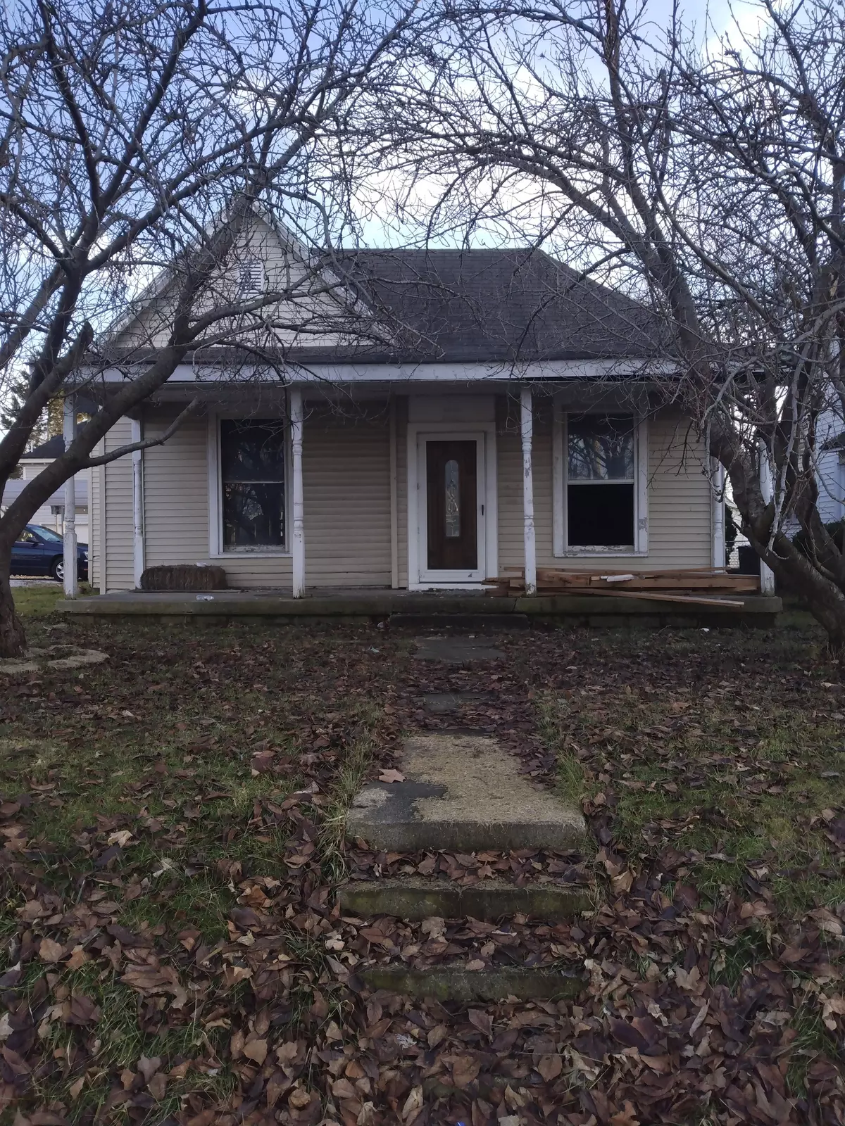 Elwood, IN 46036,2415 Main ST
