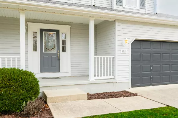 Bloomington, IN 47401,1215 S Barnes DR