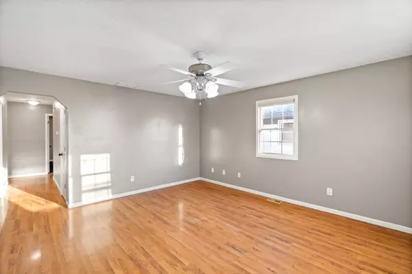 Beech Grove, IN 46107,137 S 3rd AVE