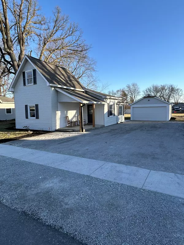 Advance, IN 46102,301 E Wall ST