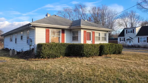 105 S State ST, Markleville, IN 46056
