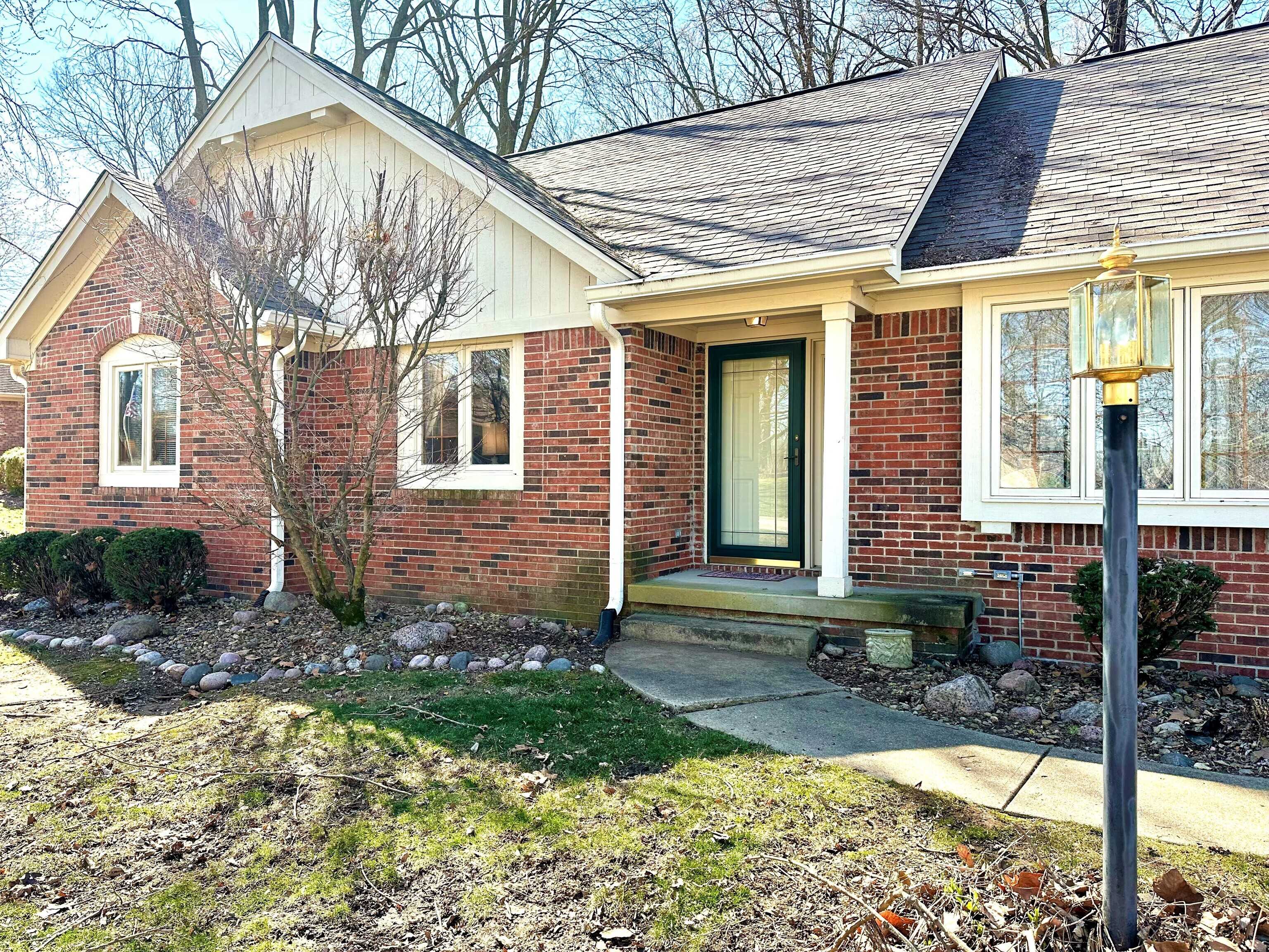 Greenwood, IN 46142,972 Silver Creek WAY