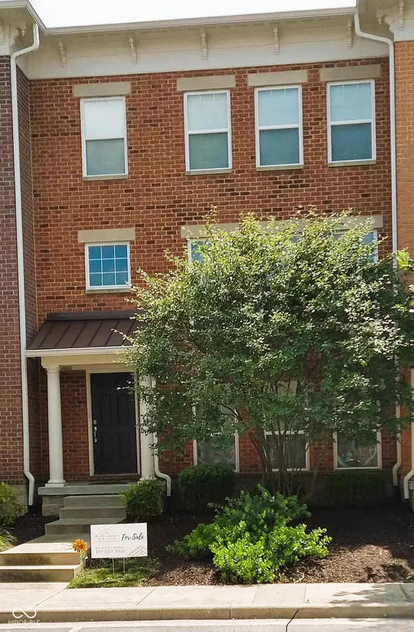 6343 Central BLVD, Whitestown, IN 46075