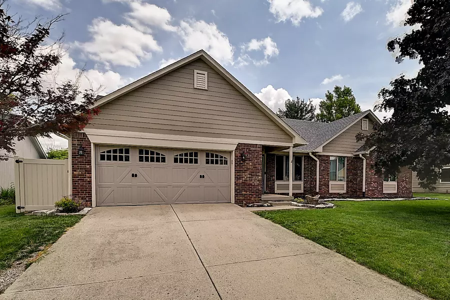 7643 Old Oakland Blvd West DR, Indianapolis, IN 46236