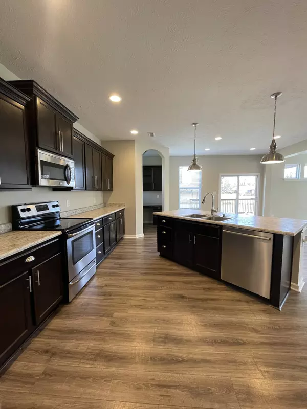 Bargersville, IN 46106,61 Eastview DR