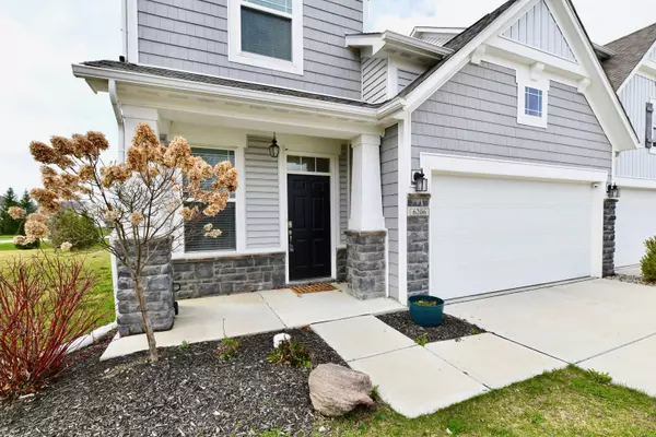 Whitestown, IN 46075,6206 Colonial DR