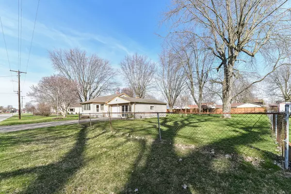 Elwood, IN 46036,909 N 9th ST
