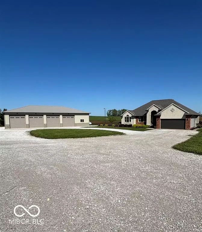 Attica, IN 47918,2208 E State Road 28