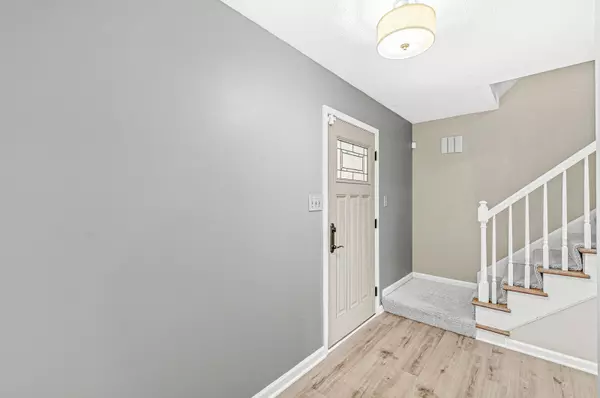 Indianapolis, IN 46240,7251 Dean RD