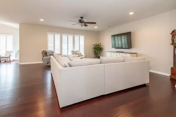 Indianapolis, IN 46237,6158 Royal Alley PL