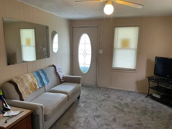 New Castle, IN 47362,1033 N 14th ST