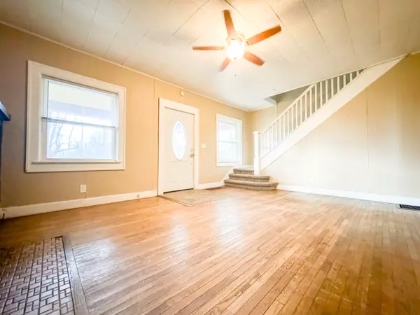 Seymour, IN 47274,743 W Second ST