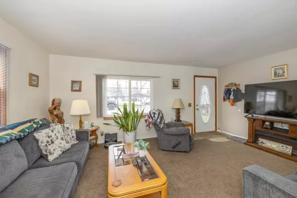 Elwood, IN 46036,2505 N C ST