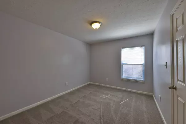 12708 Braddock LN Noblesville, IN 46060