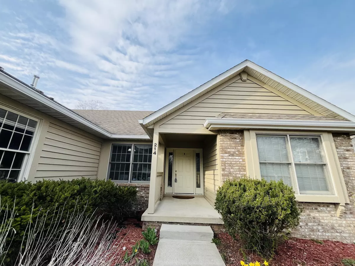 West Lafayette, IN 47906,214 E Pine AVE