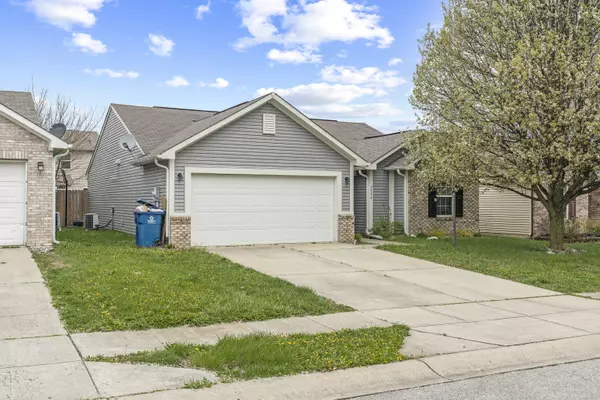 Indianapolis, IN 46221,5824 Sable DR