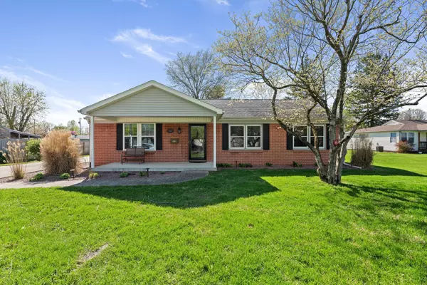 3420 Rost DR, Columbus, IN 47203