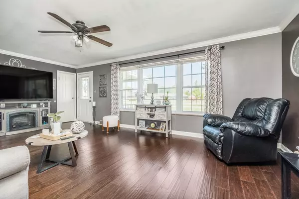 Indianapolis, IN 46227,1698 Tulip DR