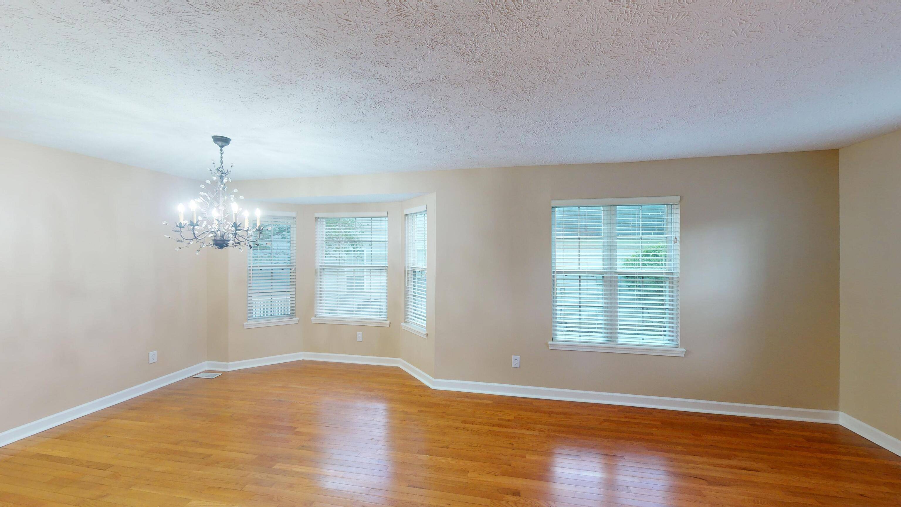 Carmel, IN 46033,13189 Penneagle DR