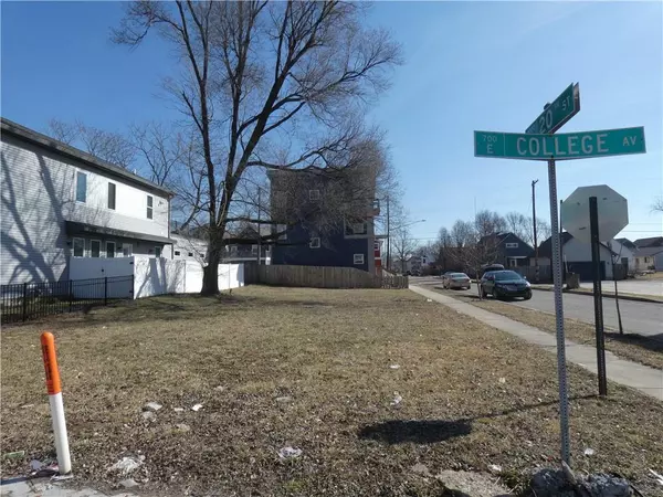 Indianapolis, IN 46202,2003 N College AVE