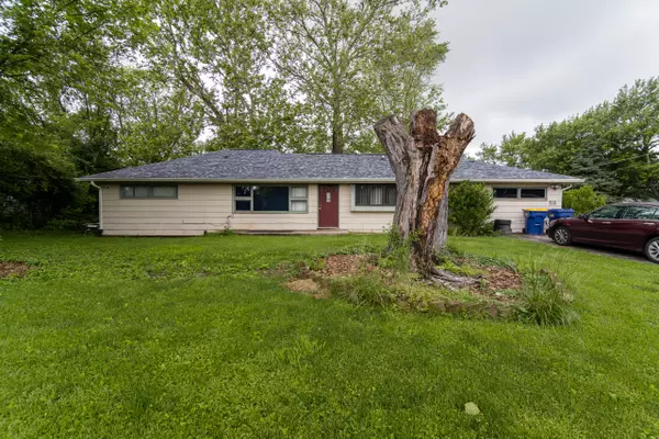 4156 Kingman DR,  Indianapolis,  IN 46226