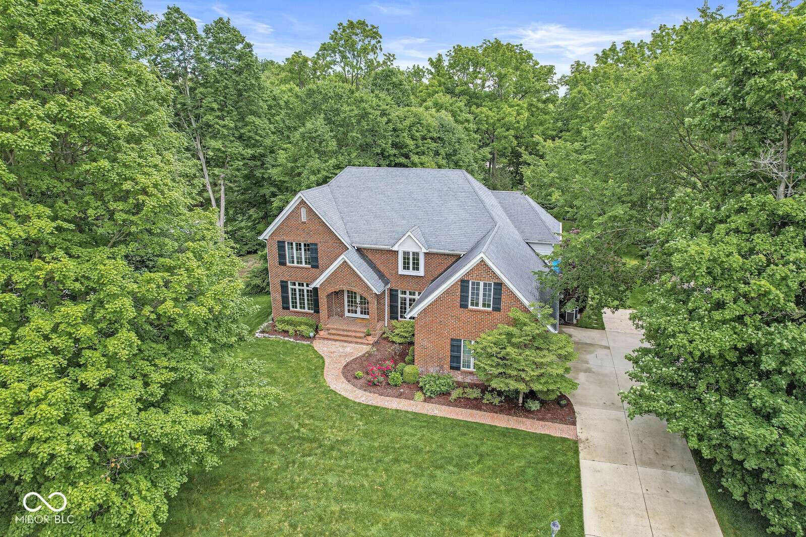 9772 Reston LN, Fishers, IN 46055