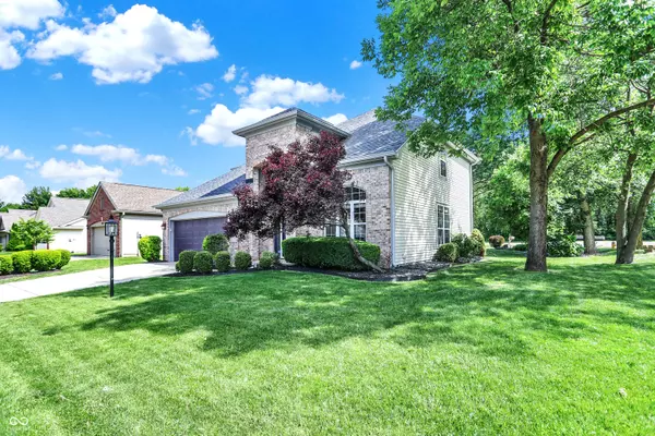 Carmel, IN 46032,593 Burr Oak DR