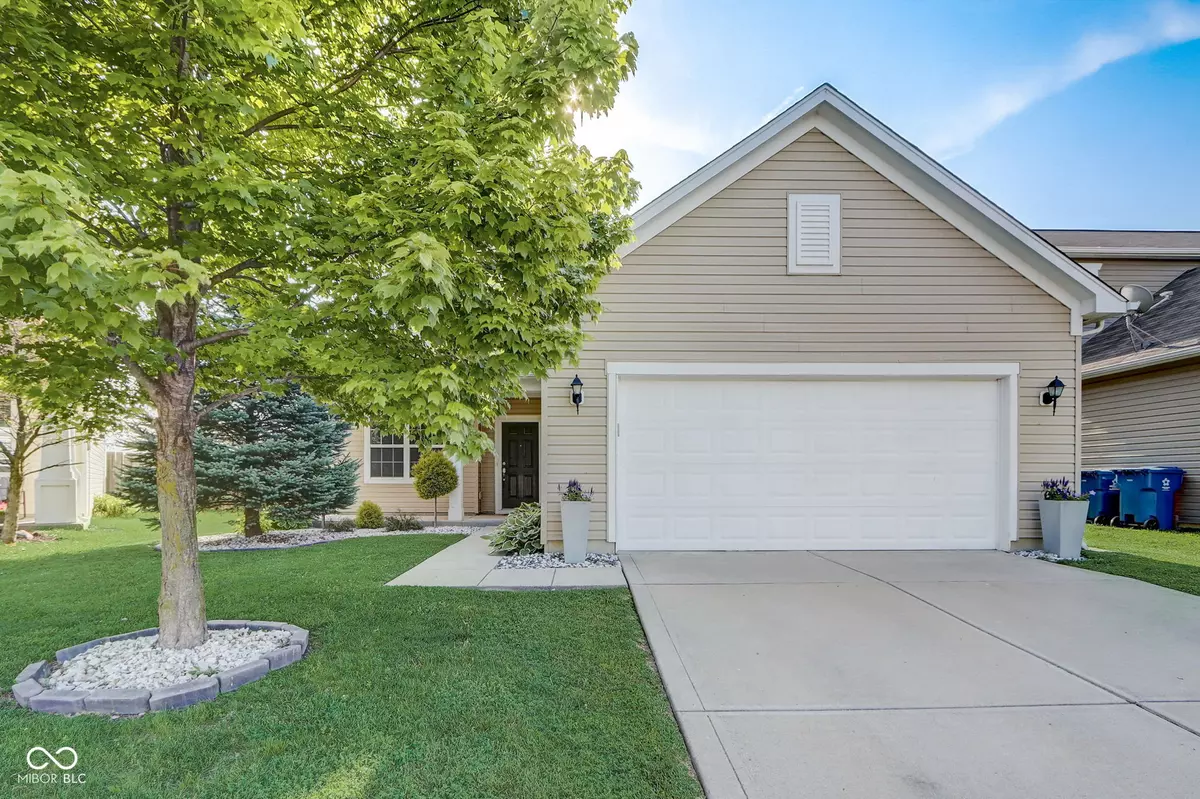 Noblesville, IN 46060,15388 Royal Grove CT