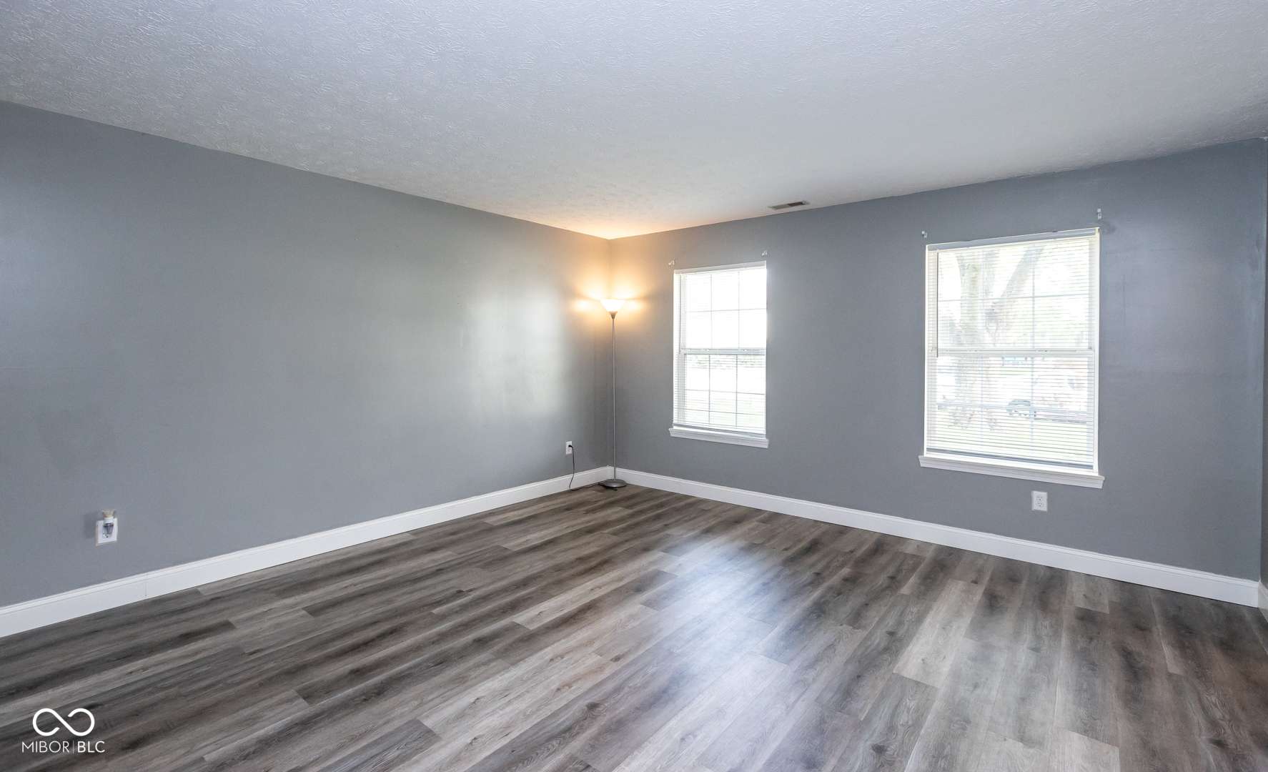 Indianapolis, IN 46234,1344 Country Ridge LN
