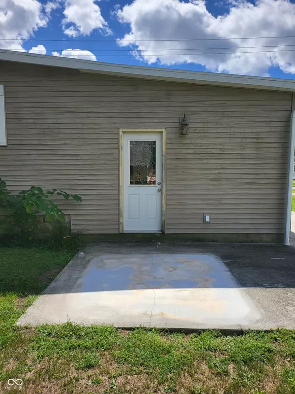 Covington, IN 47932,715 5th ST