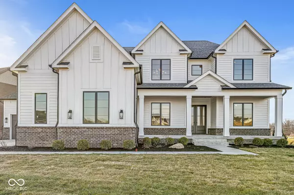 10461 Dartmoor Way, Zionsville, IN 46077