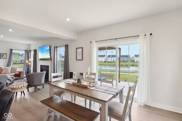 17975 Sunbrook WAY Westfield, IN 46074