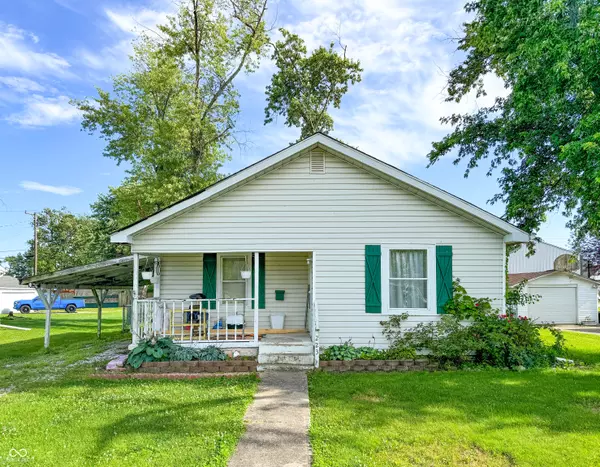 223 W Lincoln ST,  Shelburn,  IN 47879