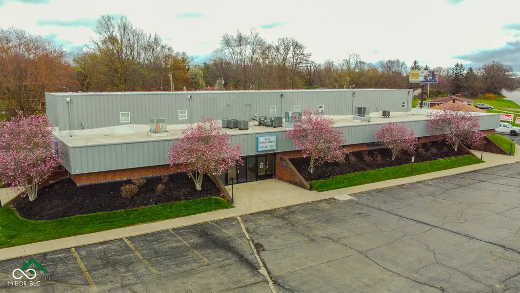 2976 N Scatterfield RD, Anderson, IN 46012