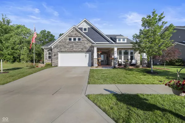 Westfield, IN 46074,15946 Trestle DR