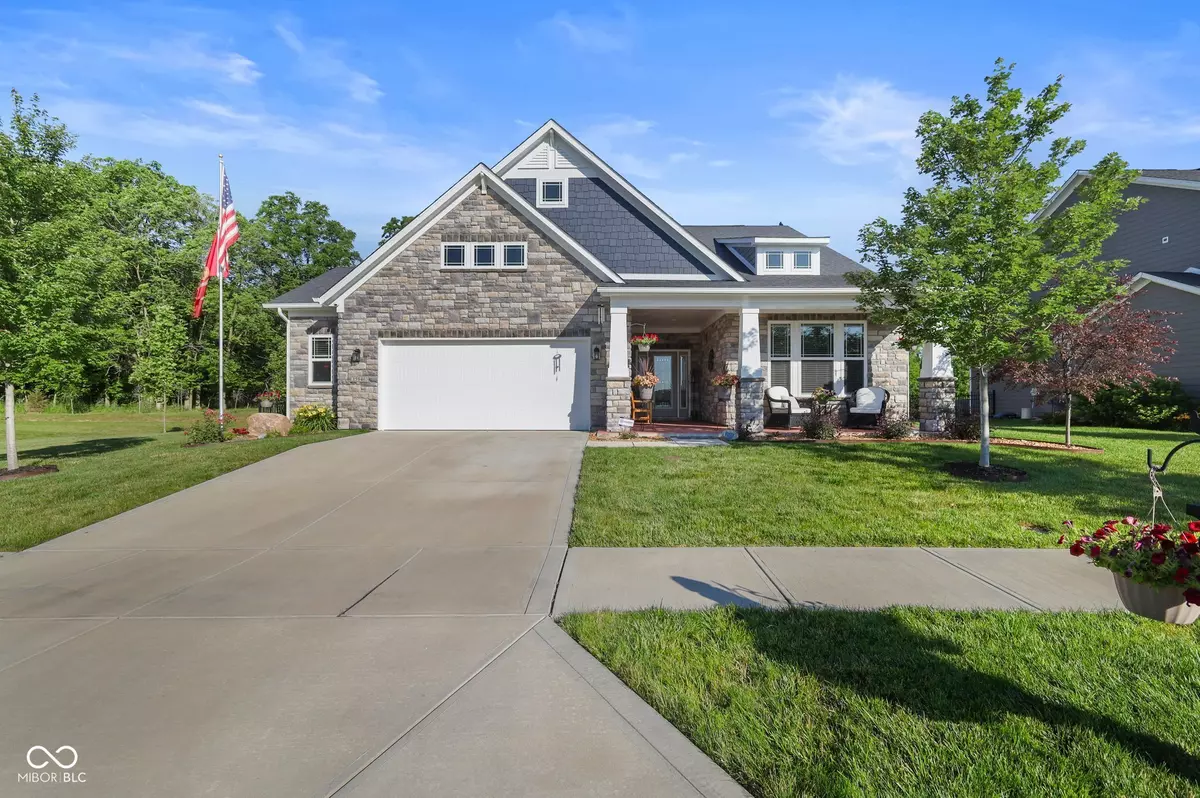 Westfield, IN 46074,15946 Trestle DR