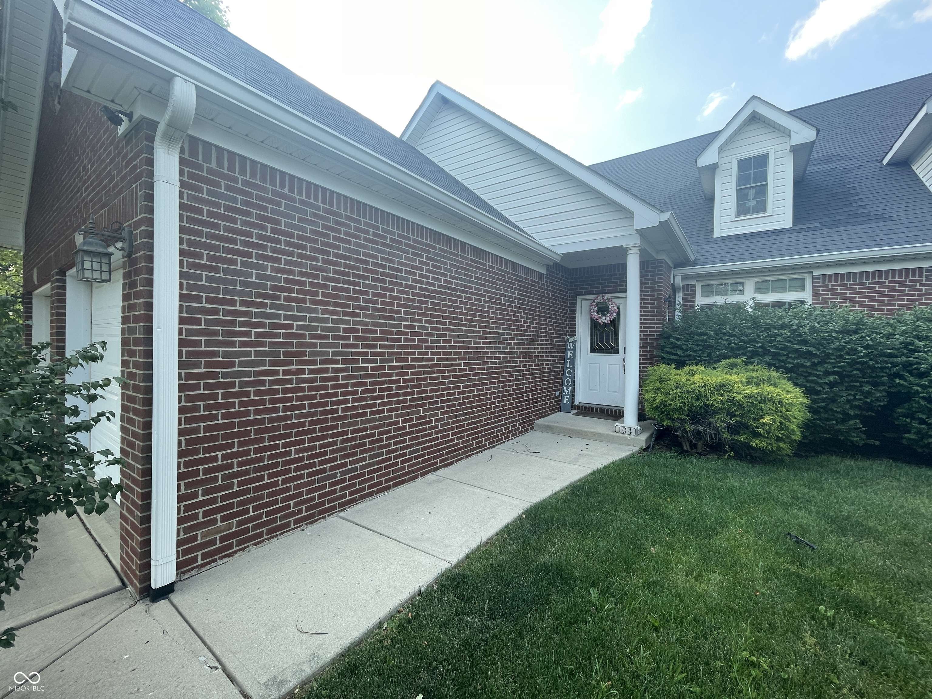 Trafalgar, IN 46181,104 Pickerel CT