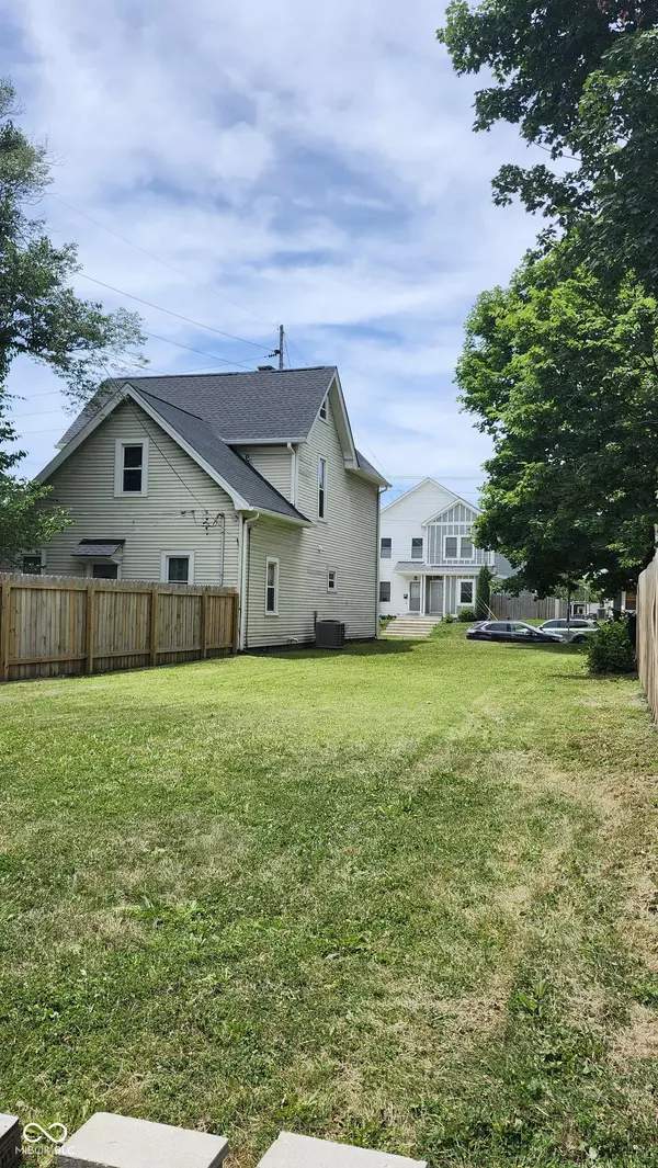 Indianapolis, IN 46225,1447 S East ST