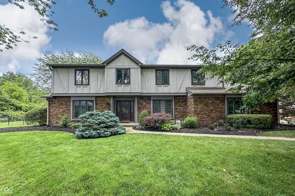 9039 Ironwood CT,  Indianapolis,  IN 46260