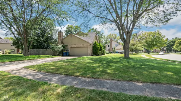 Carmel, IN 46032,803 Meadow CRES