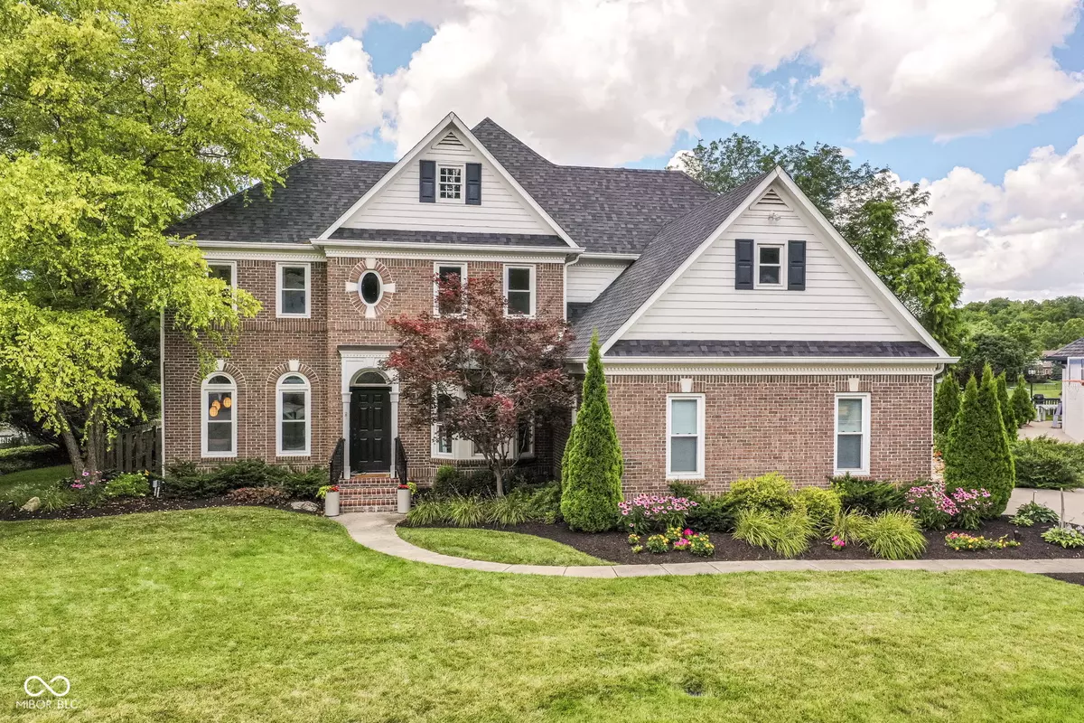 Indianapolis, IN 46220,6432 Calais DR