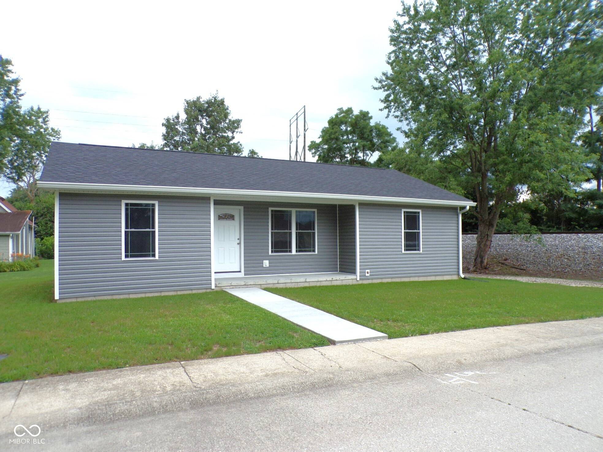 Seymour, IN 47274,104 E 12th ST