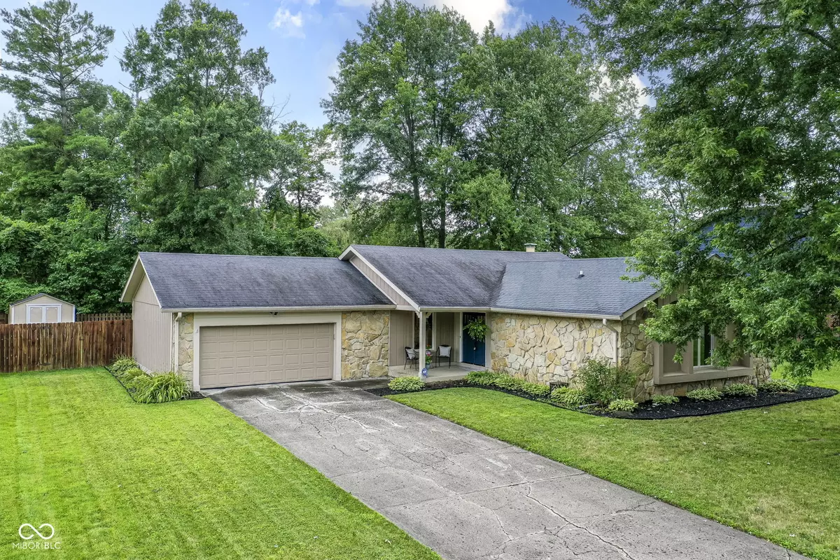 Indianapolis, IN 46256,8407 Tanager LN