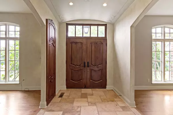 Edinburgh, IN 46124,10338 S Auburn Hills DR