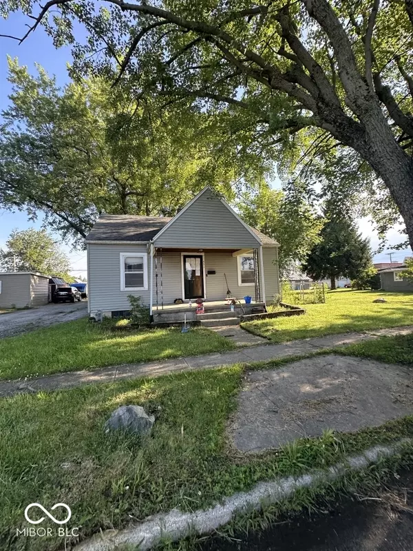 451 E Carl ST, Winchester, IN 47394