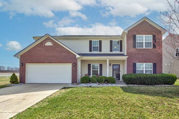 11851 Fawn Crest DR, Indianapolis, IN 46235