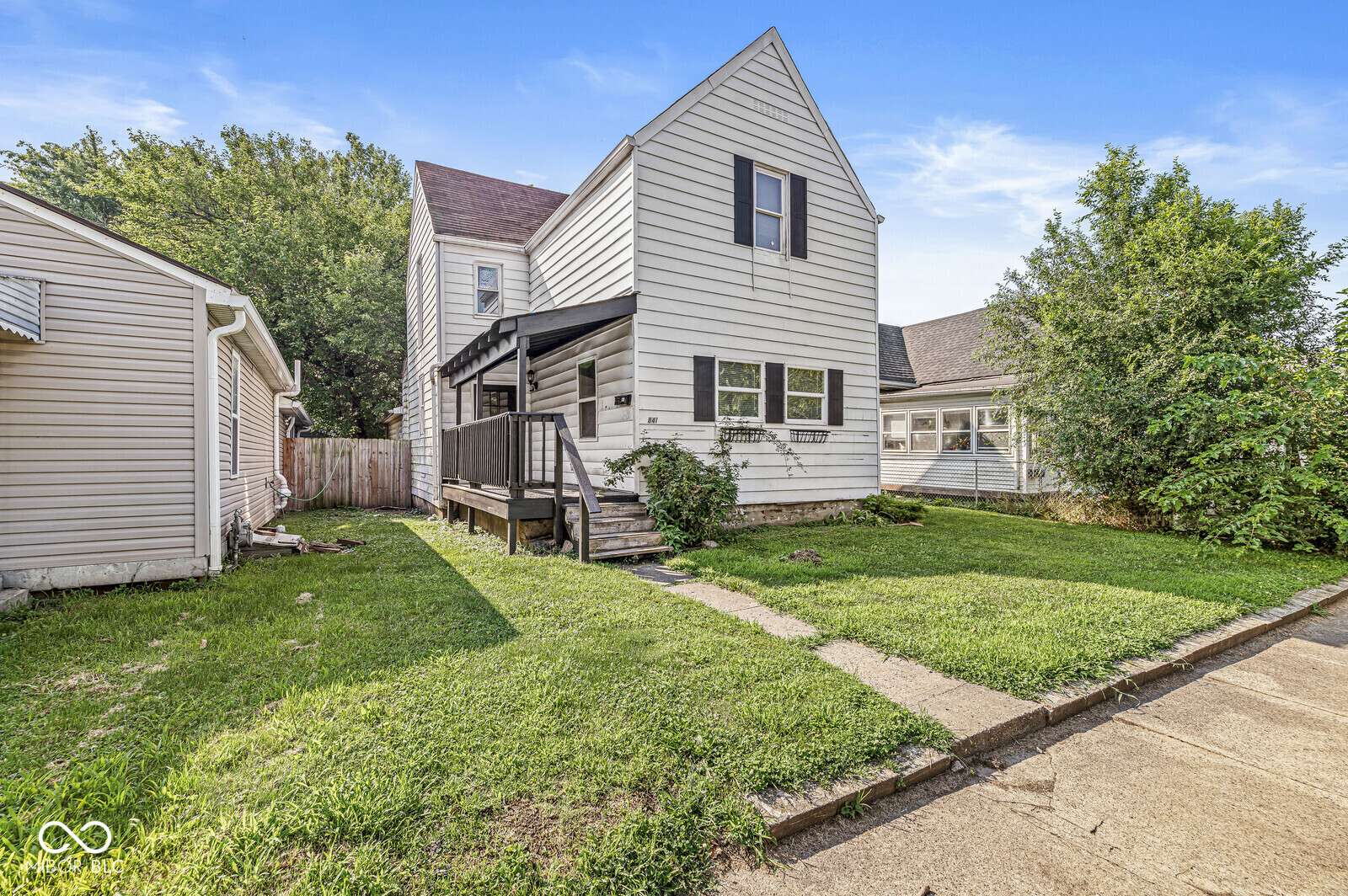 Indianapolis, IN 46221,841 Birch AVE